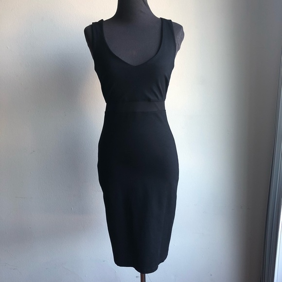 Lulus Dresses & Skirts - Lulu’s sz S shear midriff fitted party dress